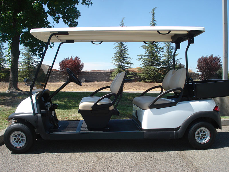 Club Car Precedent, 4-passenger forward facing with cargo box